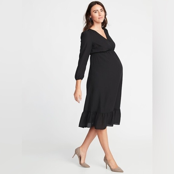 Old Navy Dresses & Skirts - Old Navy Waist Defined Wrap Front Georgette Midi Dress
